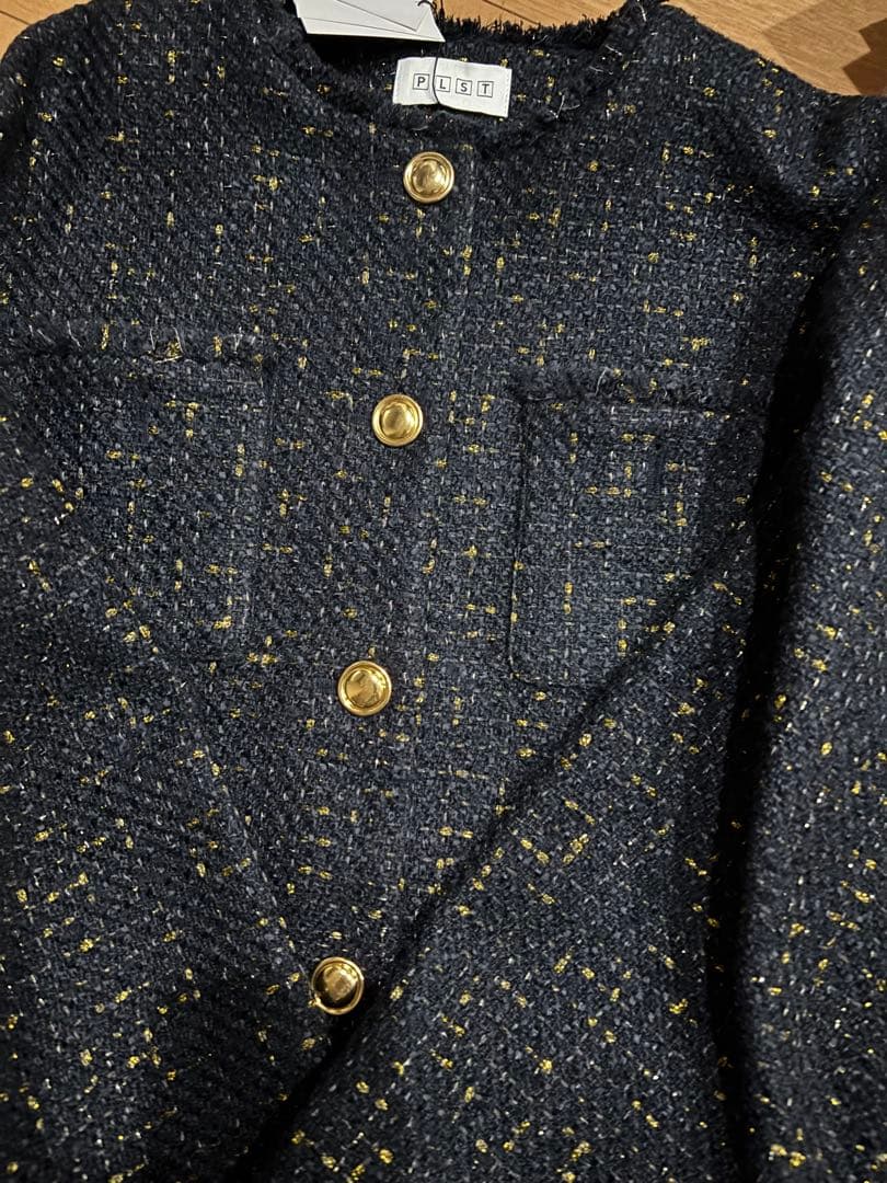 【新品】プラステ　ツイードノーカラージャケット（ラメ糸入り）