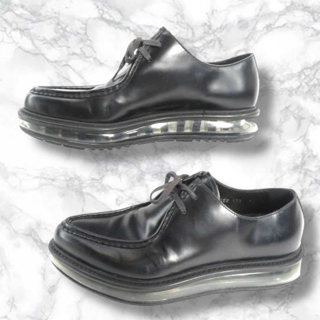 美品 プラダ ビジネスシューズ 2EE エアソール レザー 黒 26.5