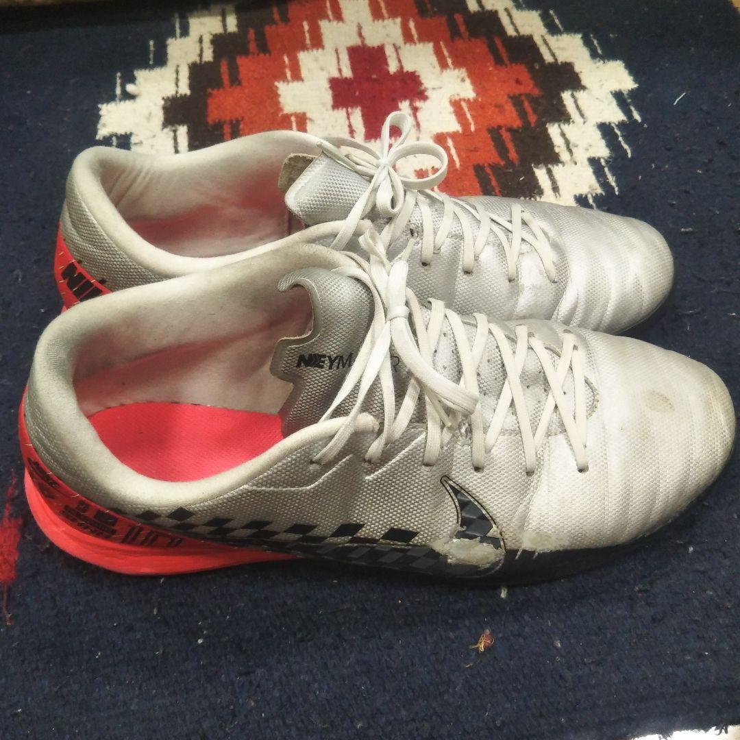 レア物　Nike Neymar フットサルシューズ
