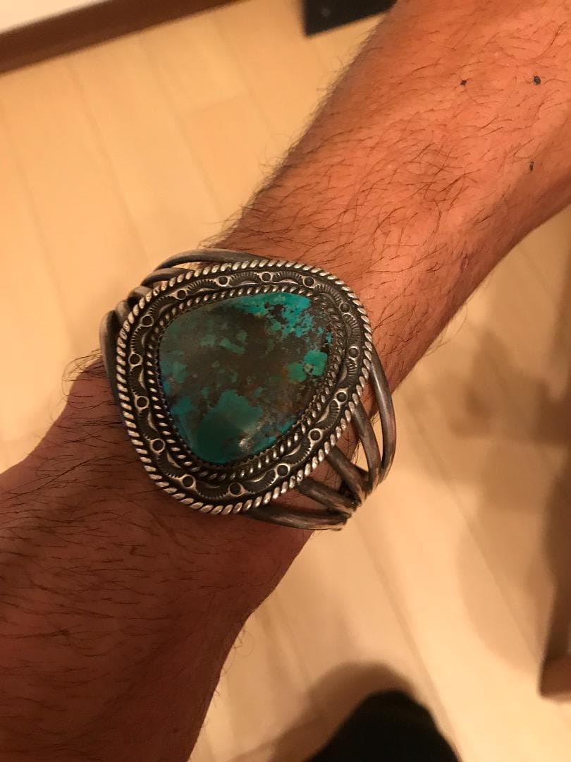 ターコイズバングル