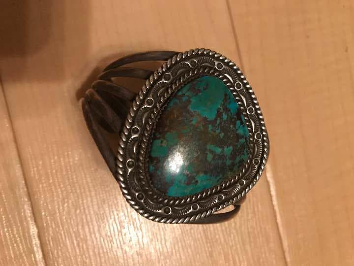 ターコイズバングル