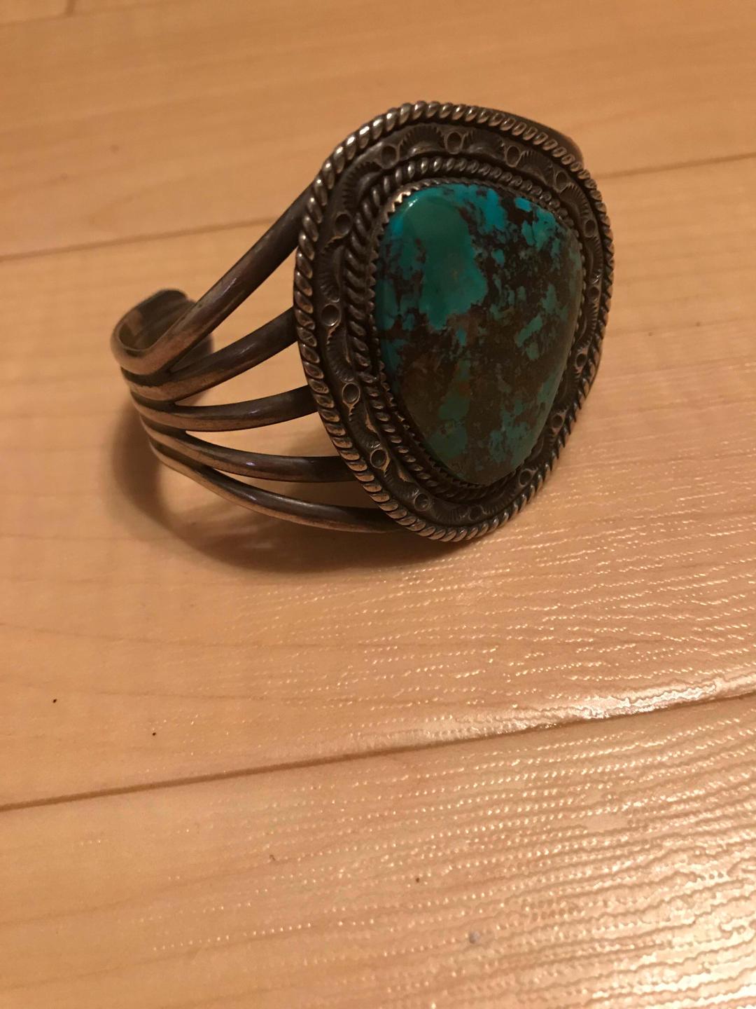 ターコイズバングル