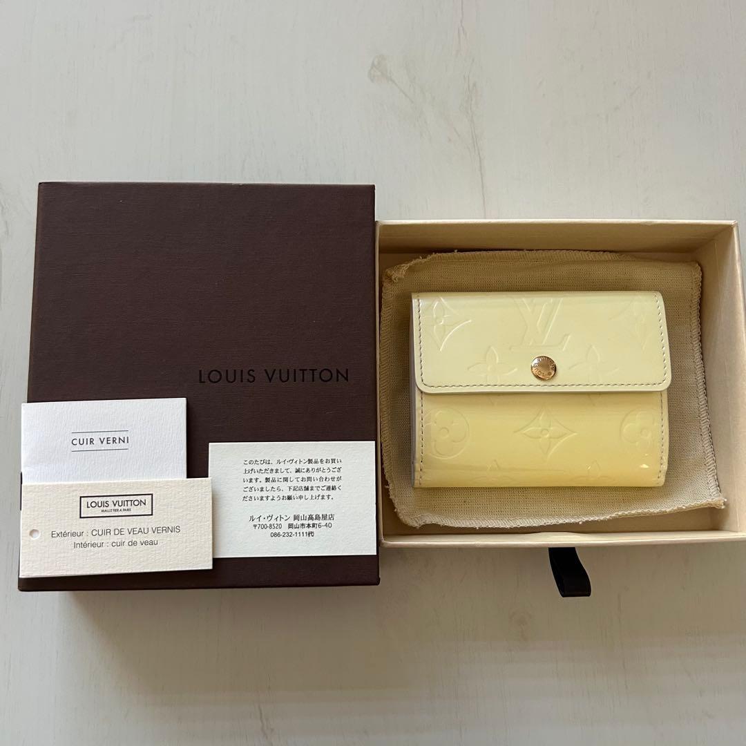 年末セール❗️ルイヴィトン ヴェルニ ラドロー ケース イエロー