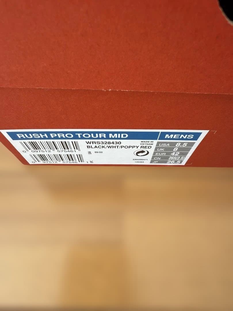 日本未発売！Wilson RUSH TOUR MIDPRO テニスシューズ