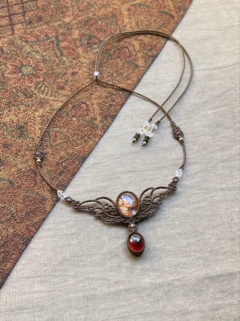 ガーデンクォーツ　ガーネット　マクラメネックレス