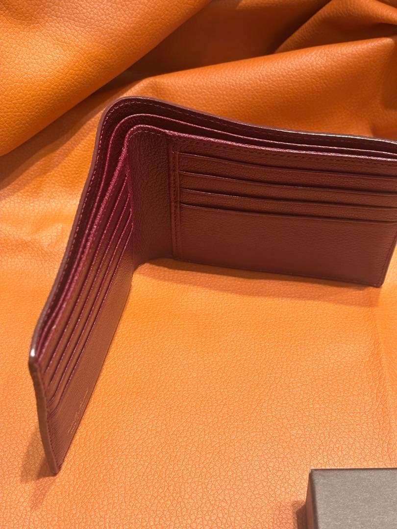 Camille Fournet バーガンディ 二つ折り財布　カミーユフォルネ