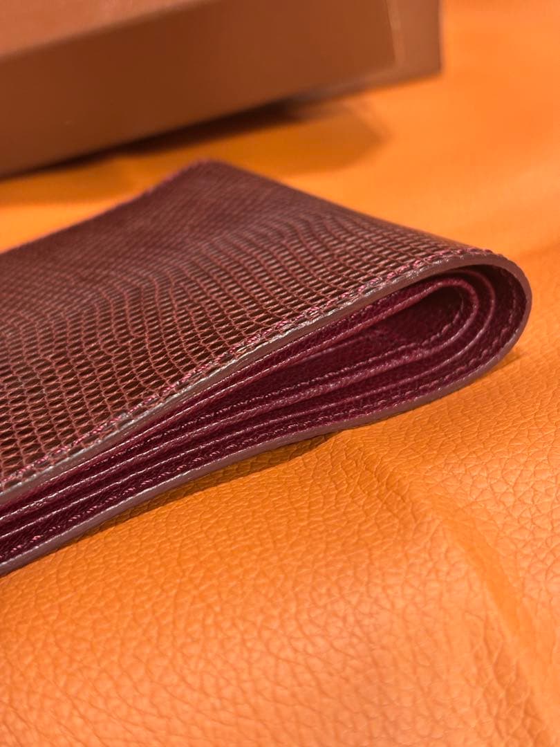 Camille Fournet バーガンディ 二つ折り財布　カミーユフォルネ