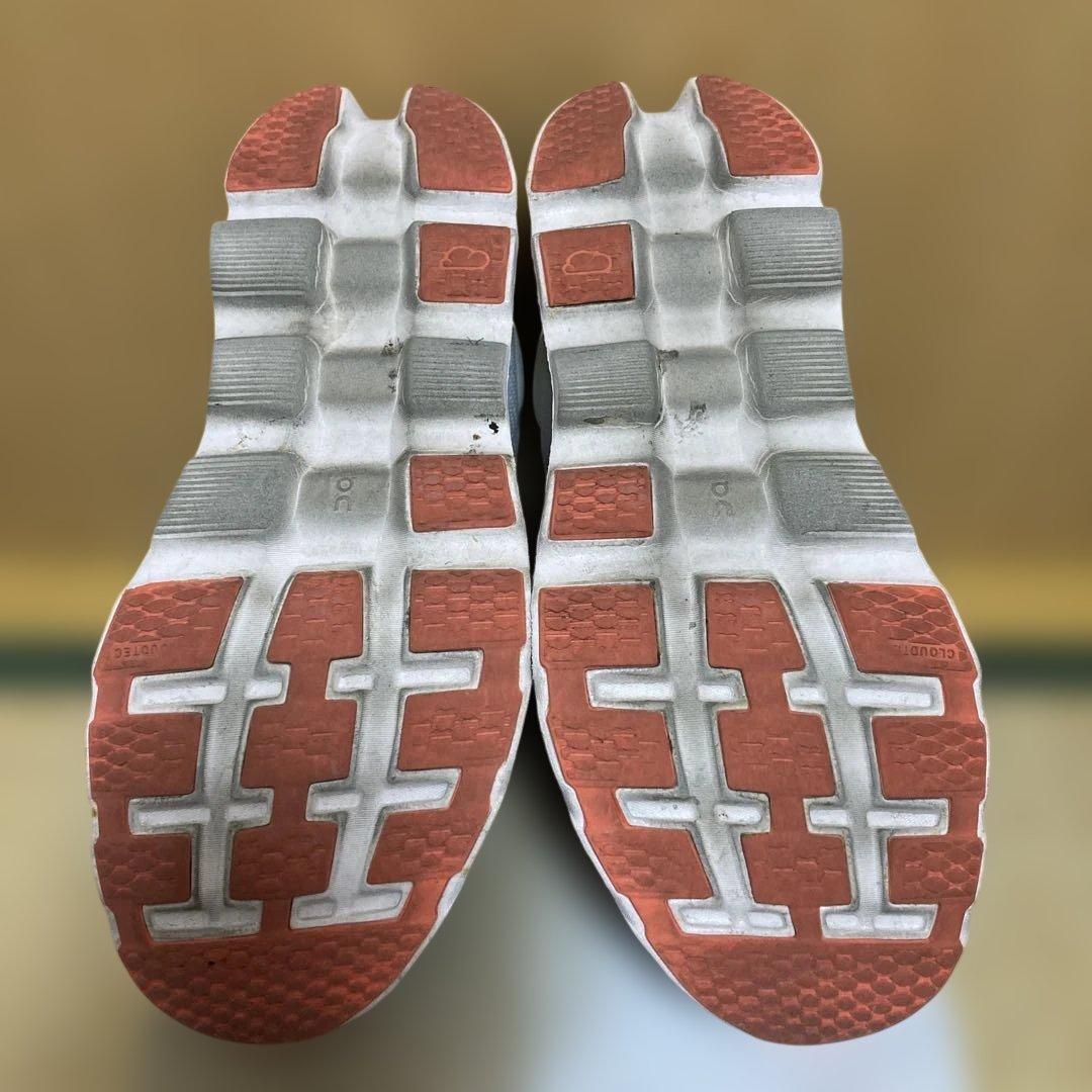 ON Cloudstratus クラウドストラトス3 26cm