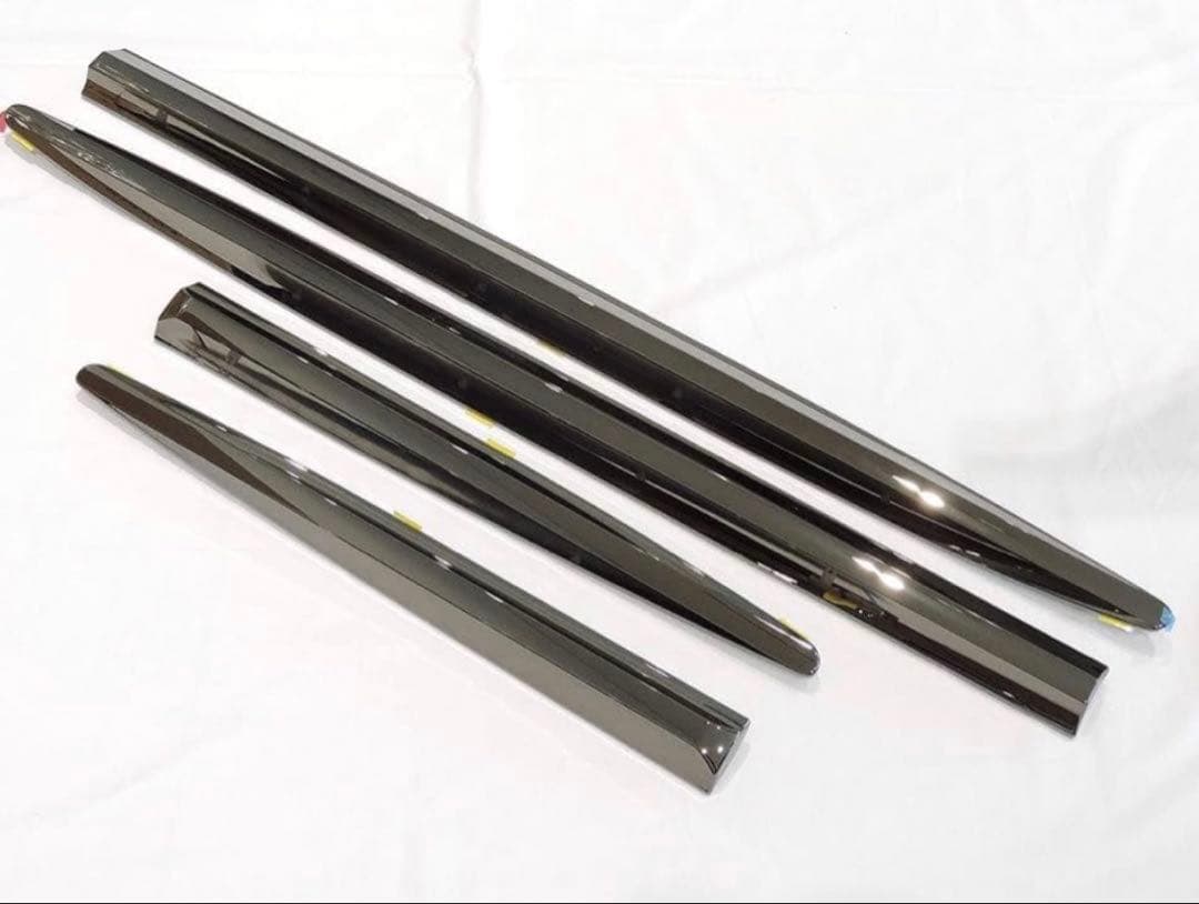 【希少】60ハリアー　漆黒サイドメッキモール