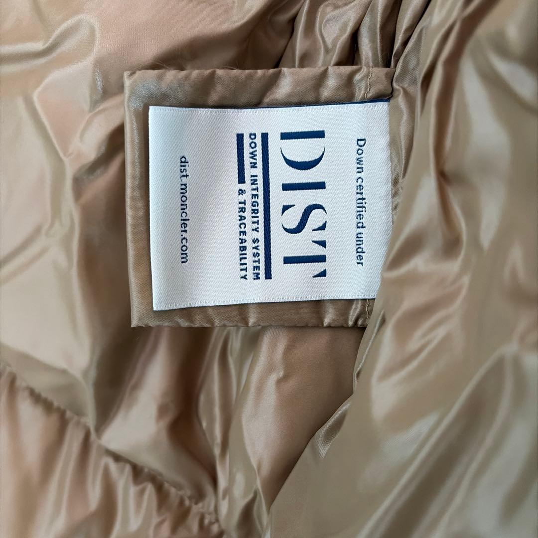 MONCLER ベージュ ダウンベスト