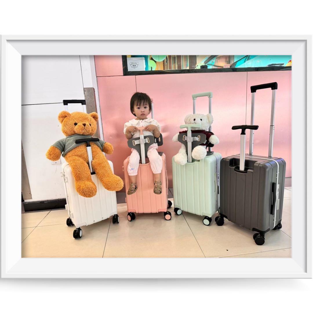 新品未使用 多機能子供乗れるスーツケース　40リットル　ピンク