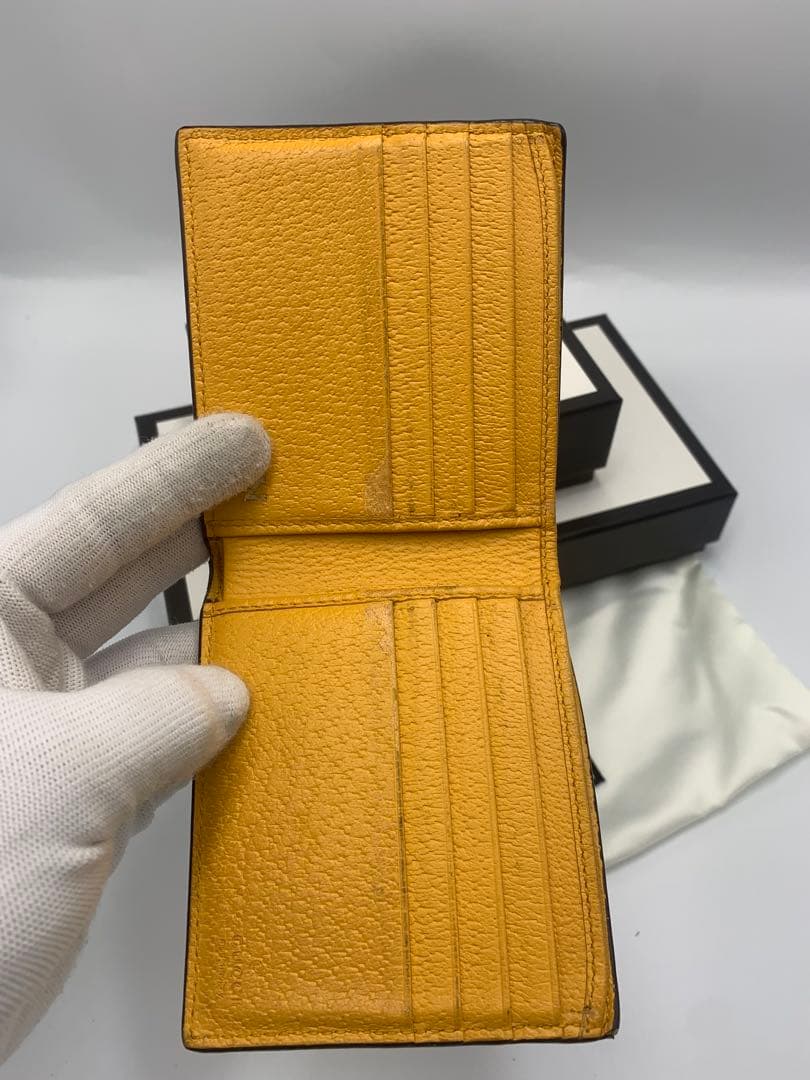 【希少】GUCCI ネオヴィンテージ　折り財布　GGスプリーム　レア P55