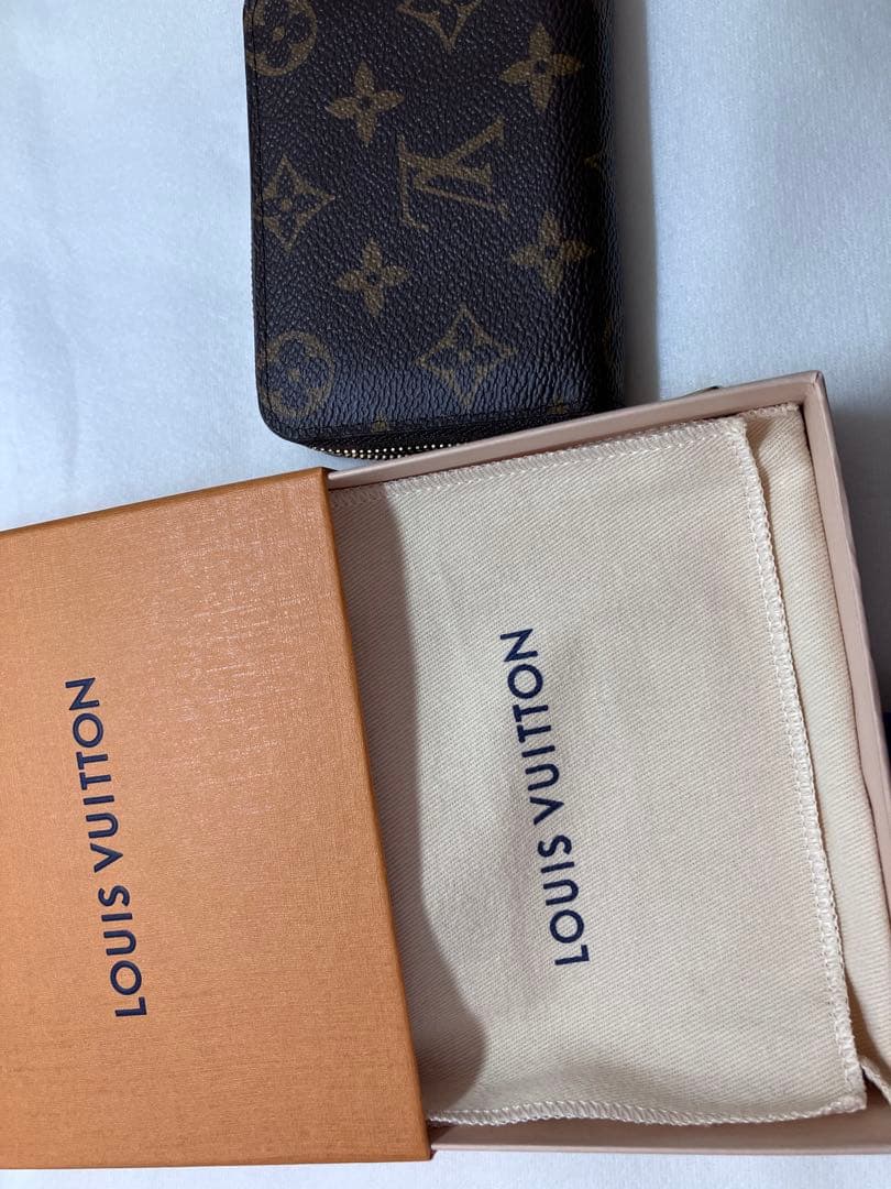 【ラニカイ】ルイヴィトン モノグラム ジッピーパース ケース