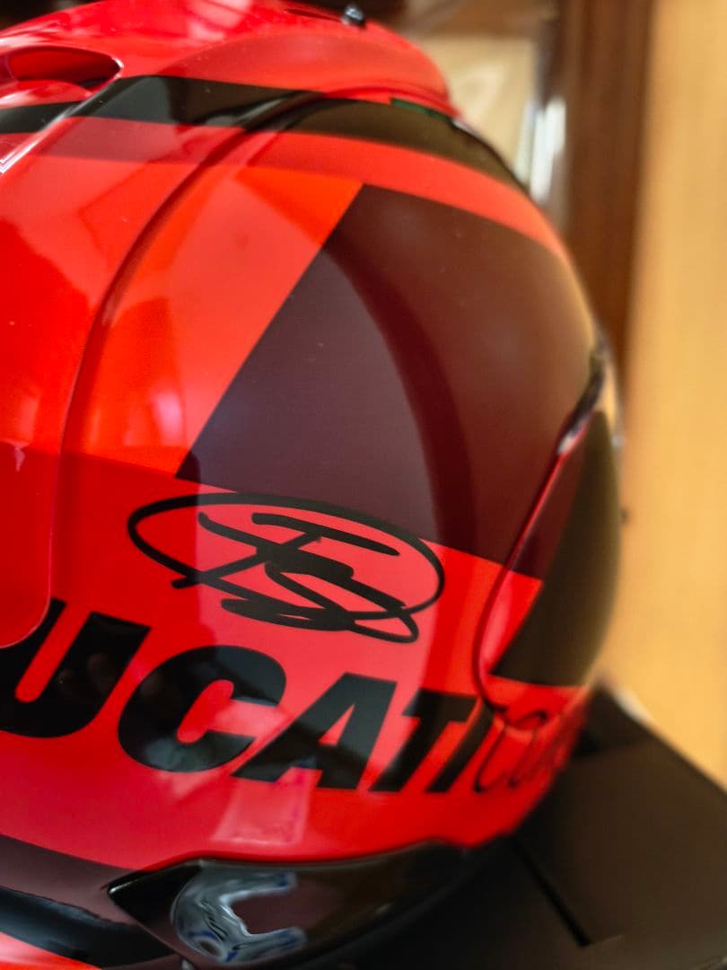 Ducati Corse V6 フルフェイスヘルメット