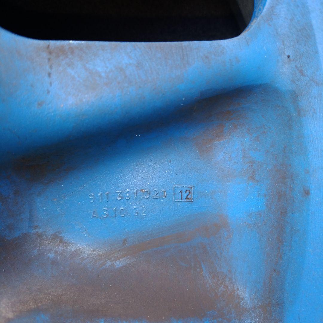 ポルシェ純正　フックス　8Jx15