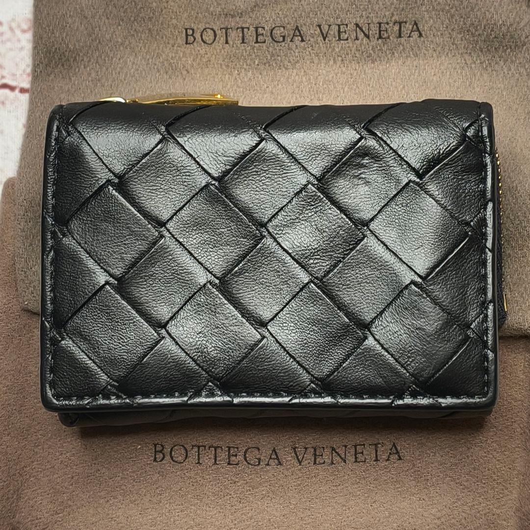 【現行／美品】ボッテガヴェネタ 三つ折り財布 タイニー イントレ IC搭載／黒B