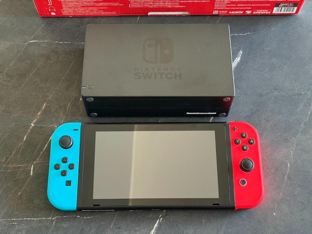 【美品】Nintendo Switch / ニンテンドー スイッチ 本体