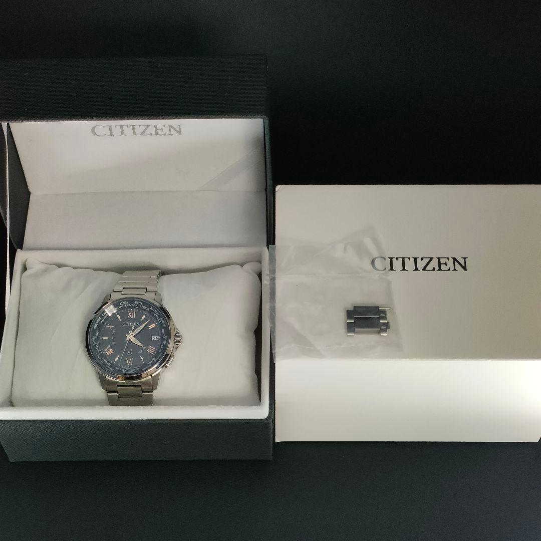 極美品　CITIZEN　シチズン　XC　グリーン　シルバー　ゴールド　ソーラー
