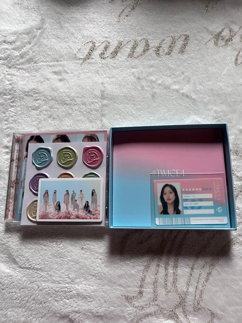 TWICE #TWICE4 初回限定盤Aと通常版セット クリアファイル付