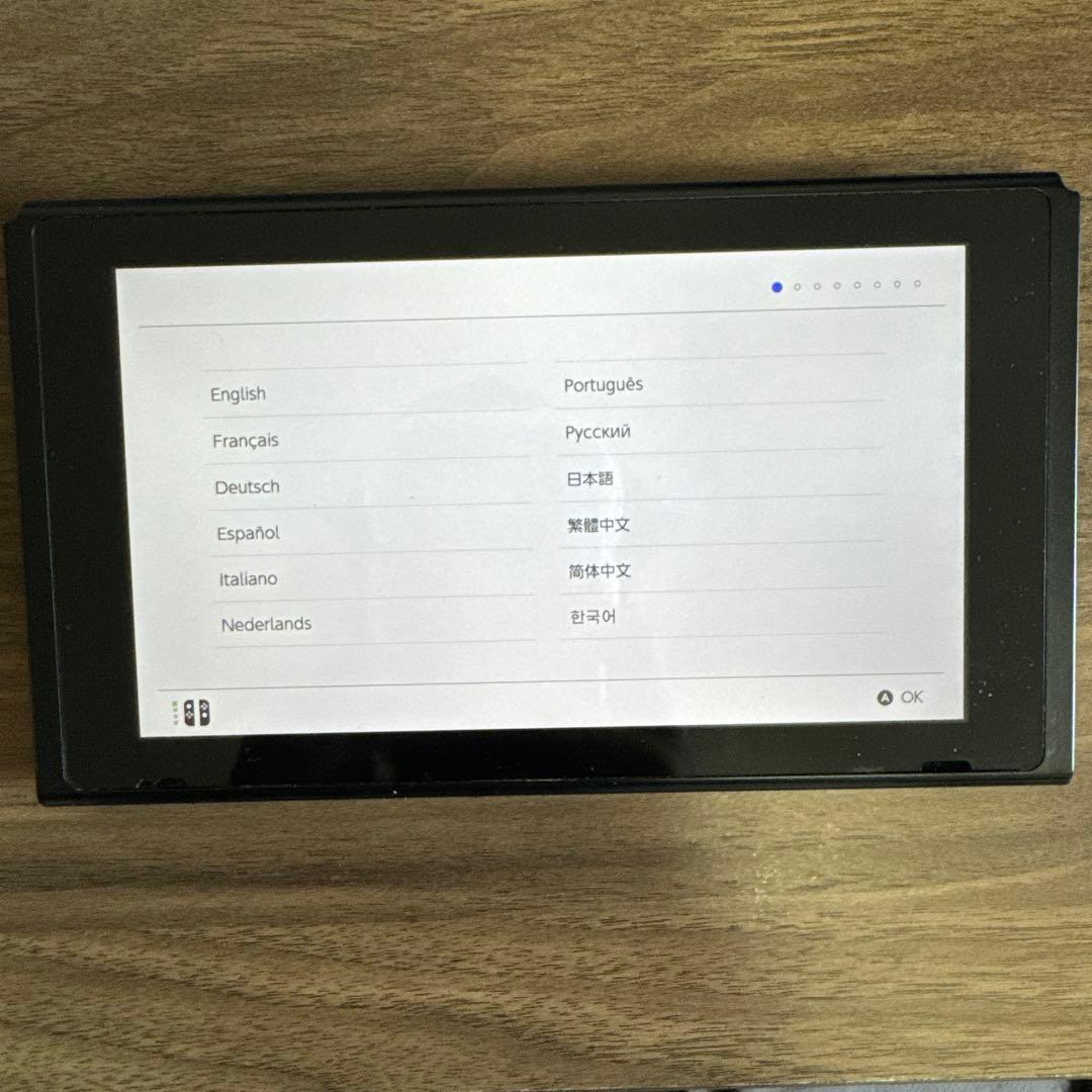 ニンテンドー　switch 本体のみ　2021