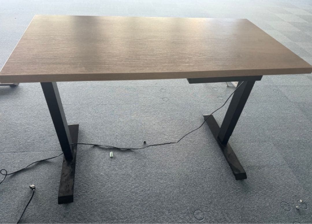 3台　昇降式デスク電動式で上下　幅1,200奥行650高さ720～1200