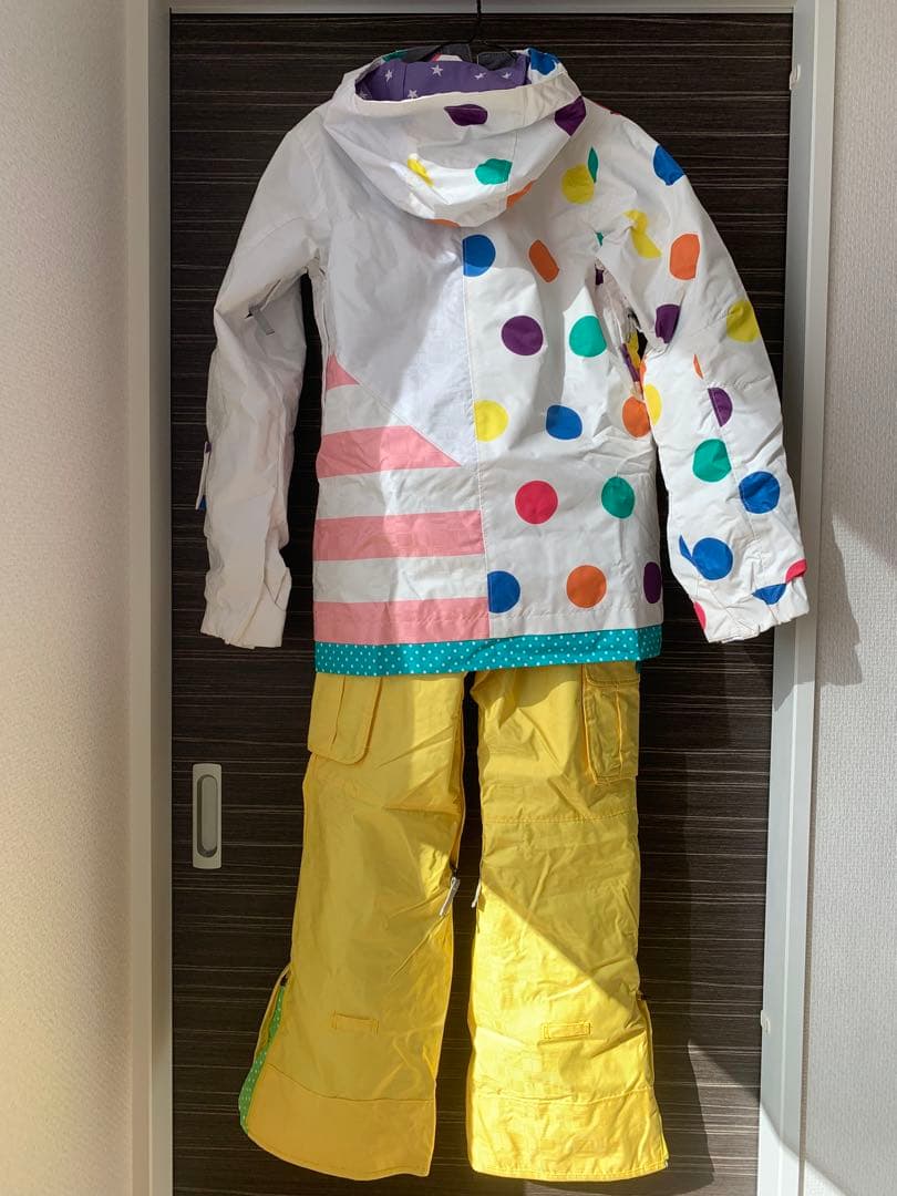 キスマーク　Sサイズ　スキースノーボードウェア上下