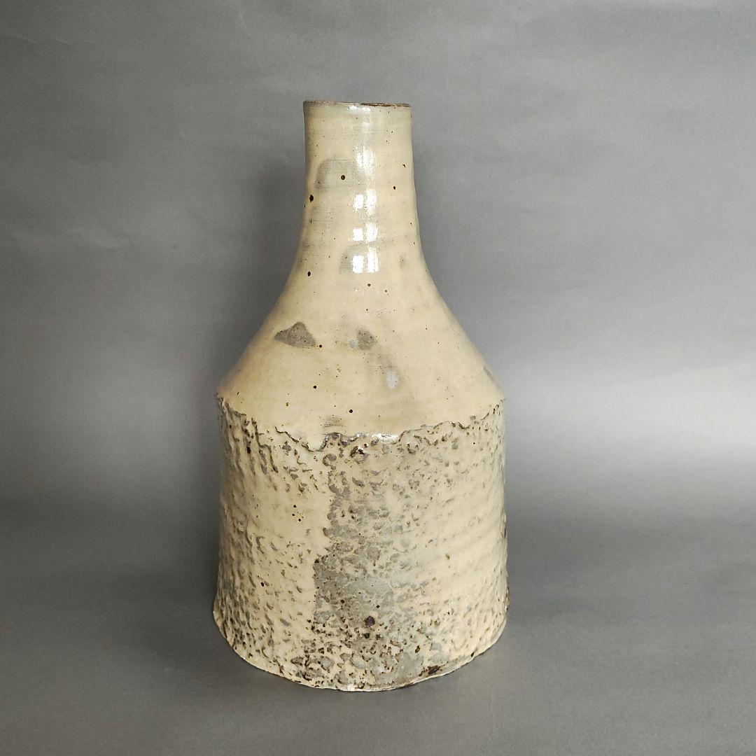 花岡隆　粉引花入　花瓶