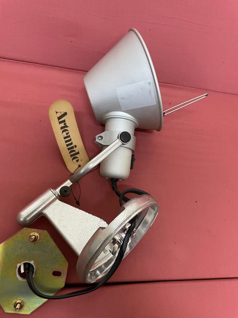 未動確品 Artemide Tolomeoシルバーライト(壁掛け用)