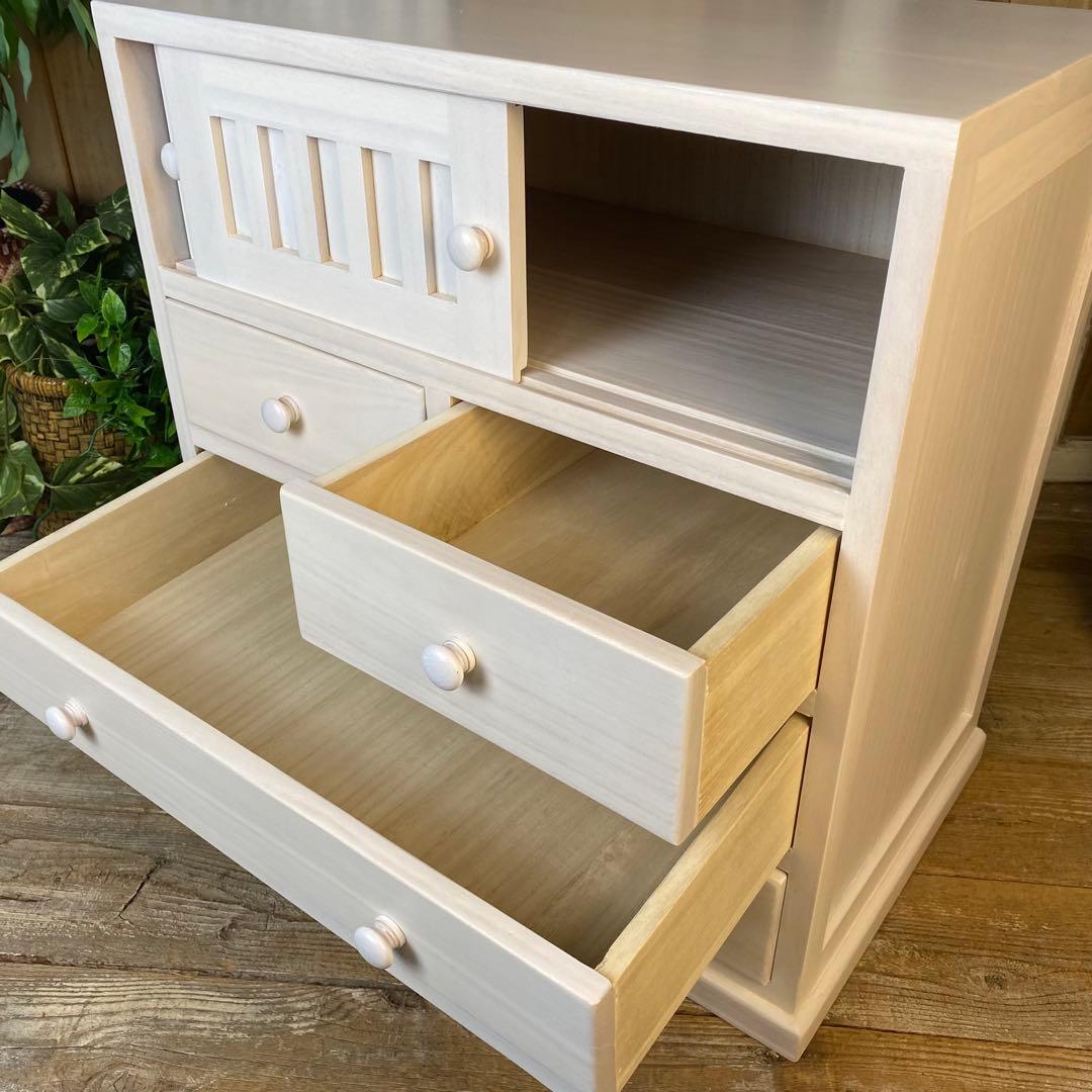 大幅値下げセール中！木製多引き出し桐チェストタンスAホワイト56㎝×58㎝