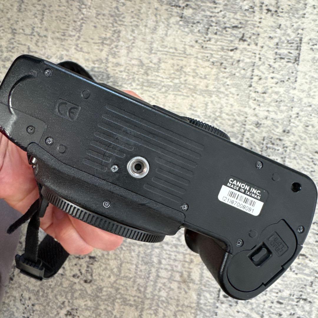 Canon EOS 7S 一眼レフカメラ