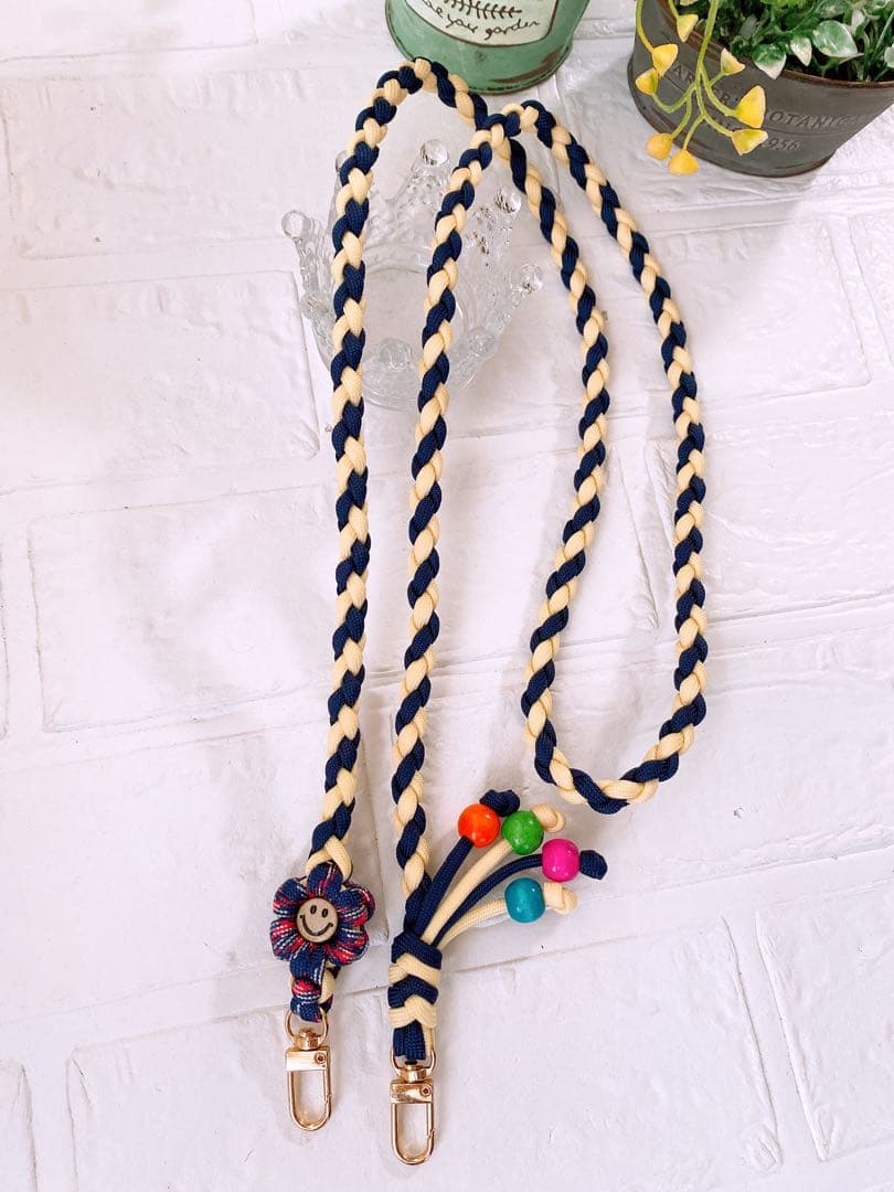 パラコードストラップ（hobbit）