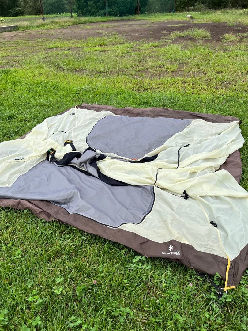  peak アメニティドームm 中古　マット付き