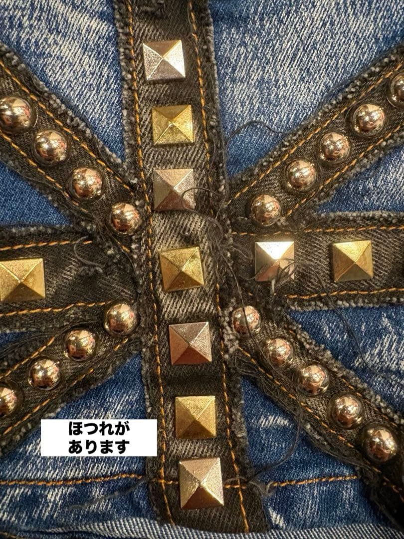 d.i.a デニムショートパンツ スタッズ付き Sサイズ
