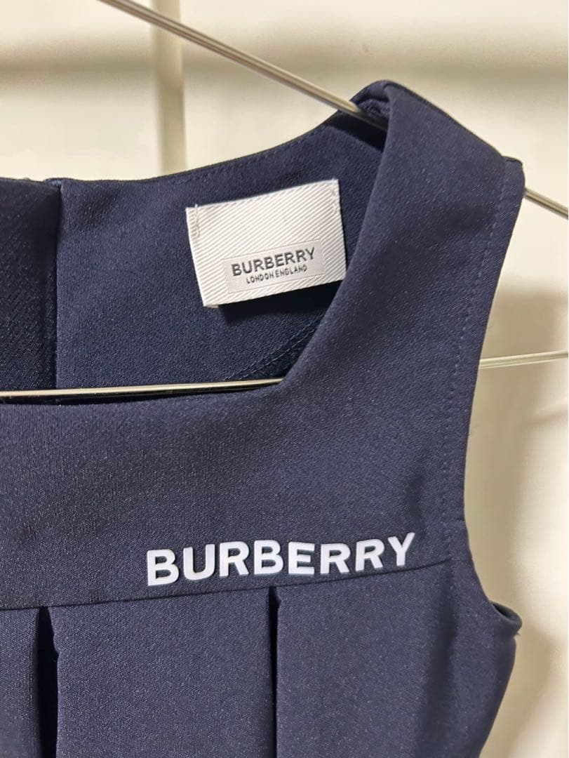 BURBERRY ネイビー ノースリーブワンピース&ドレス　セレモニー　美品