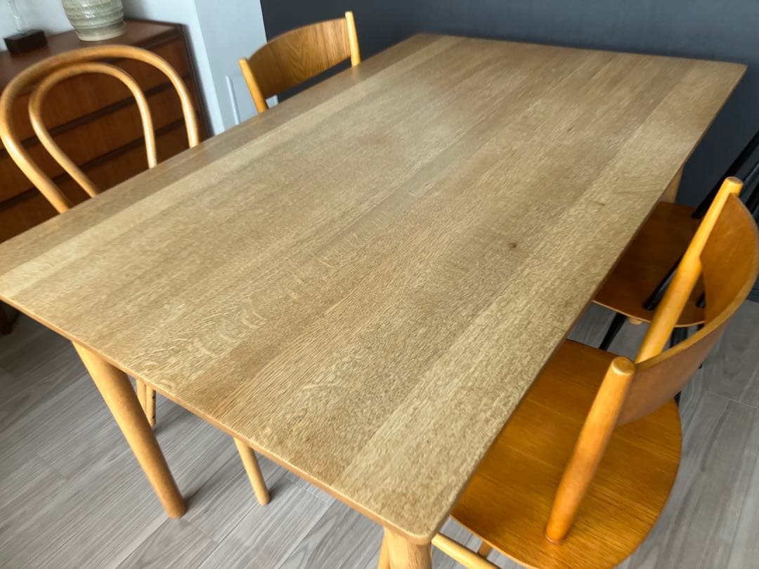 【大幅値下げしました】オーク無垢材 木製ダイニングテーブル 4人用
