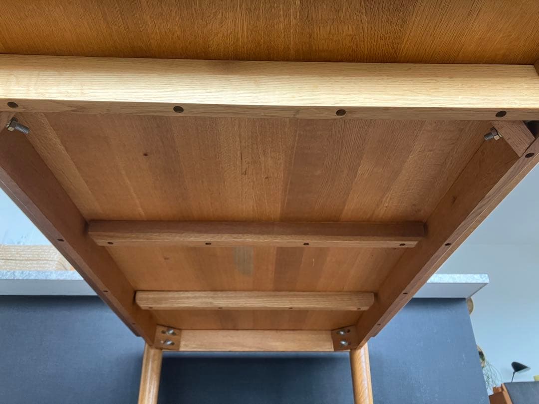 【大幅値下げしました】オーク無垢材 木製ダイニングテーブル 4人用