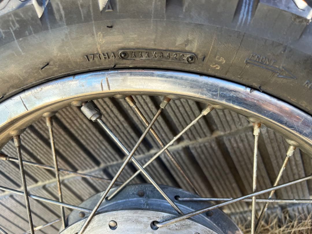 GS400 純正スポークホイール　タイヤ