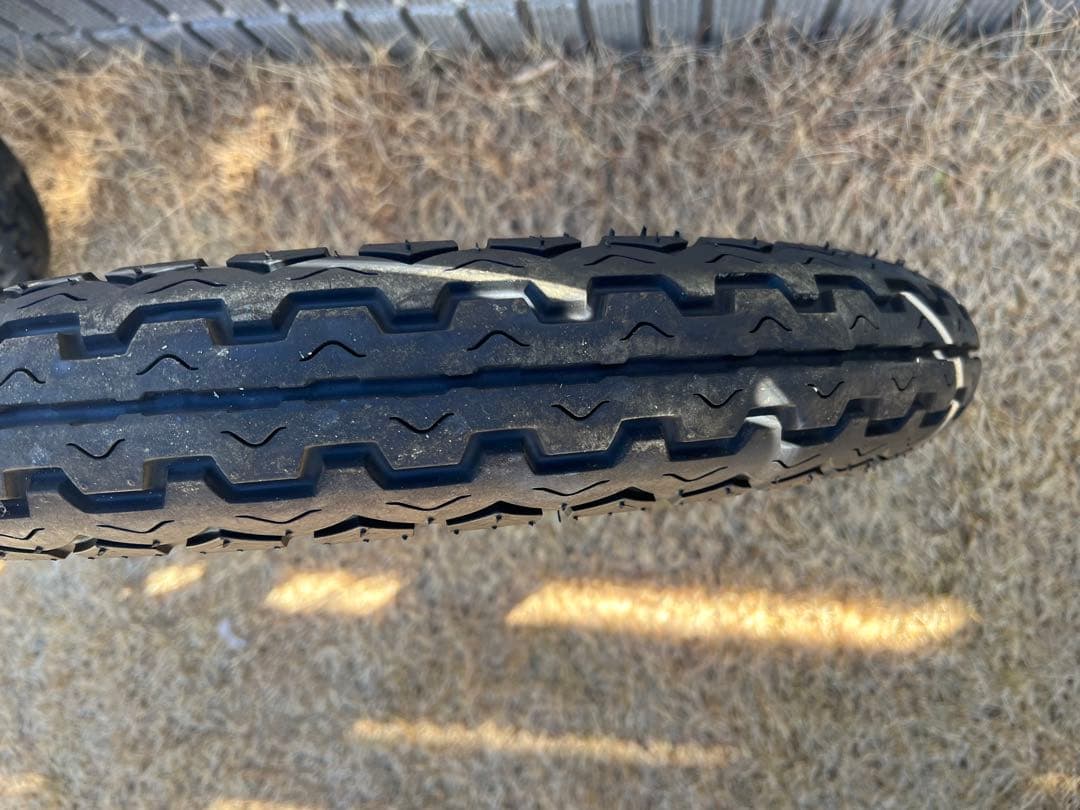 GS400 純正スポークホイール　タイヤ