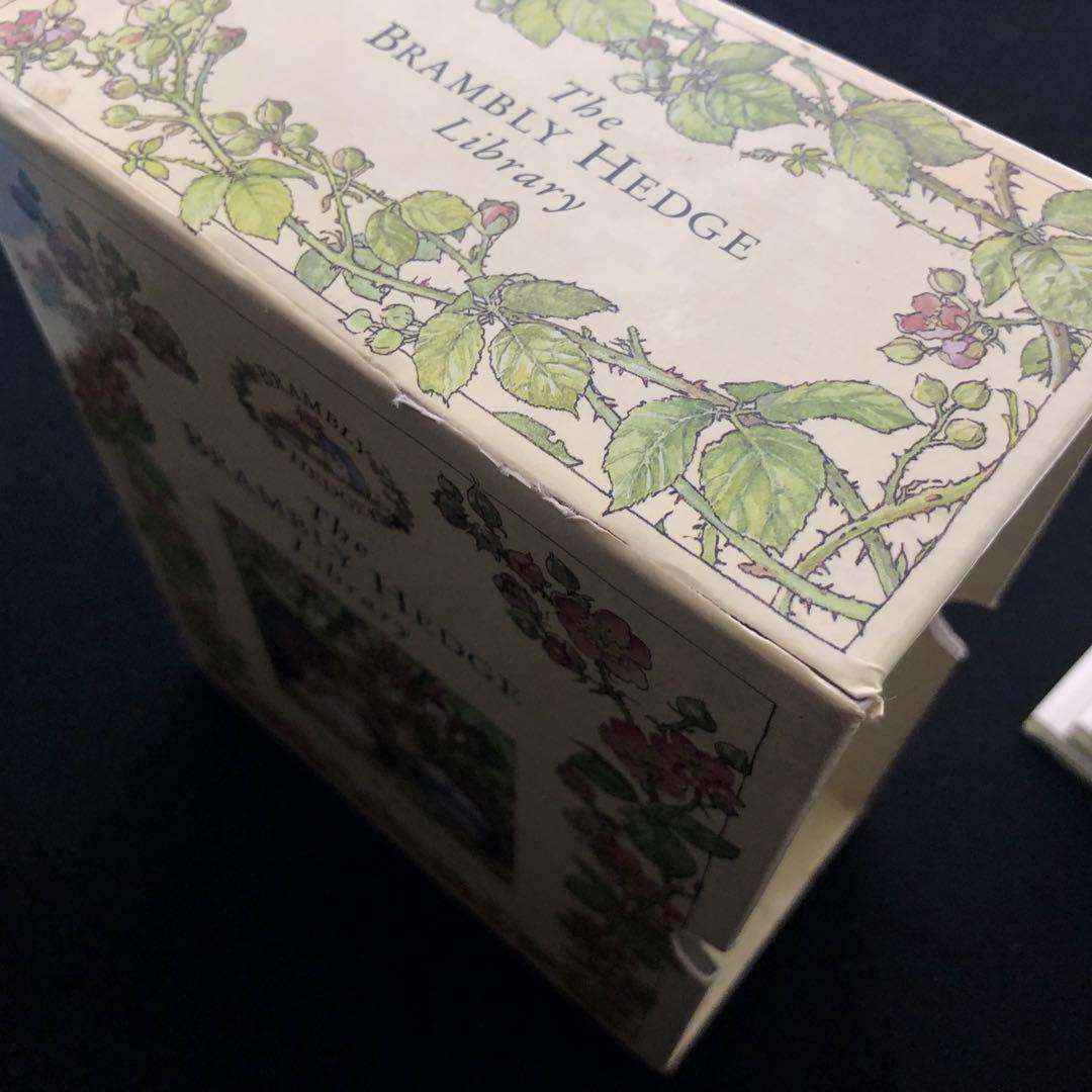 ジル・バークレム 絵本「のばらの村のものがたり」8冊入り BOX 英語版