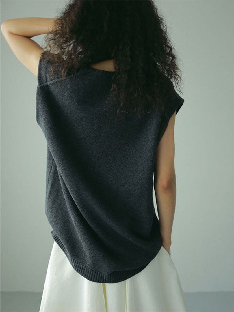 新品未使用 ETRE TOKYO★コットンカシミヤニットベスト