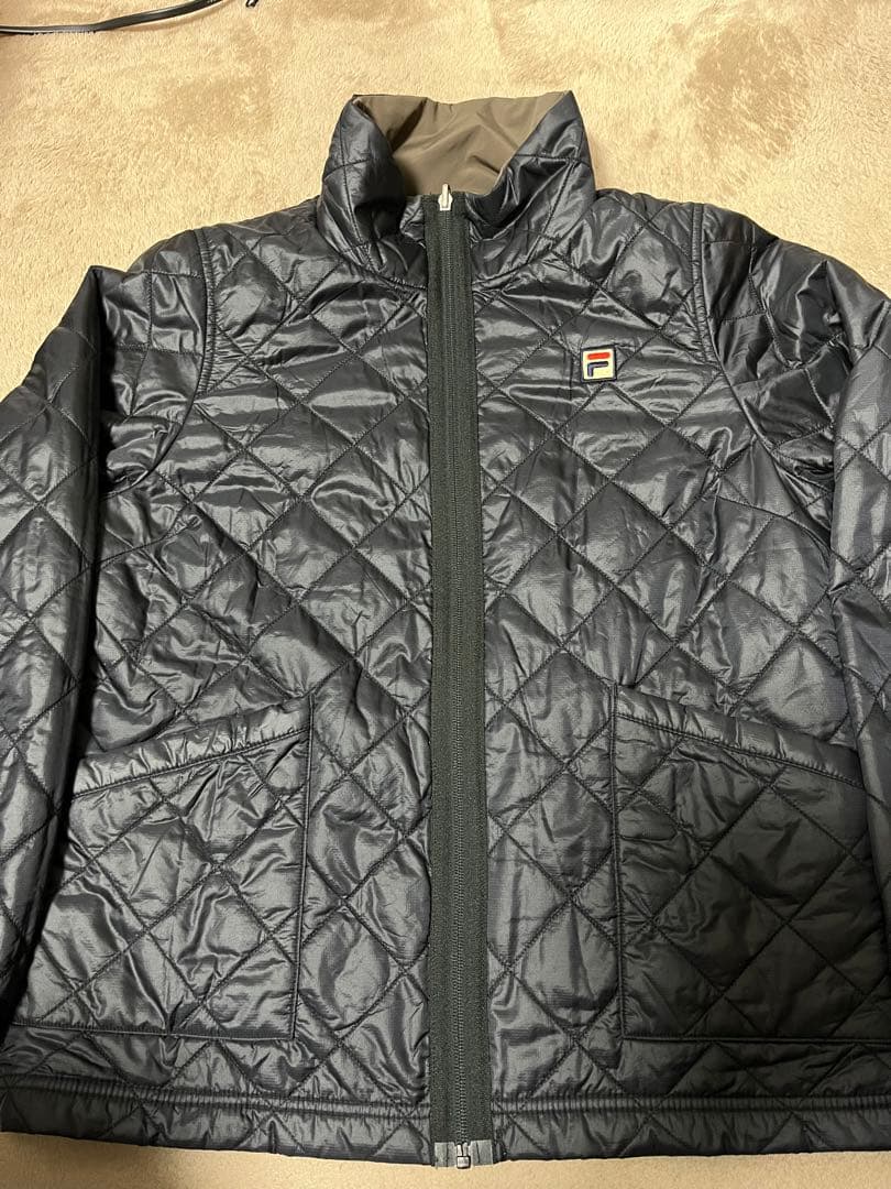 フィラジャケット　Ｌ　サイズ