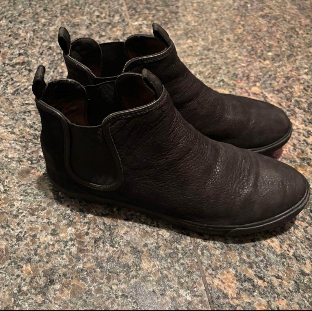 EMPORIO ARMANI ブラックレザー ブーツ サイドゴア　メンズブーツ