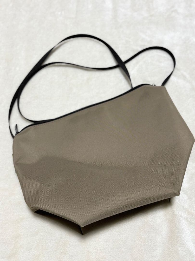 Herve Chapelier エルベシャプリエ ビッグポシェット