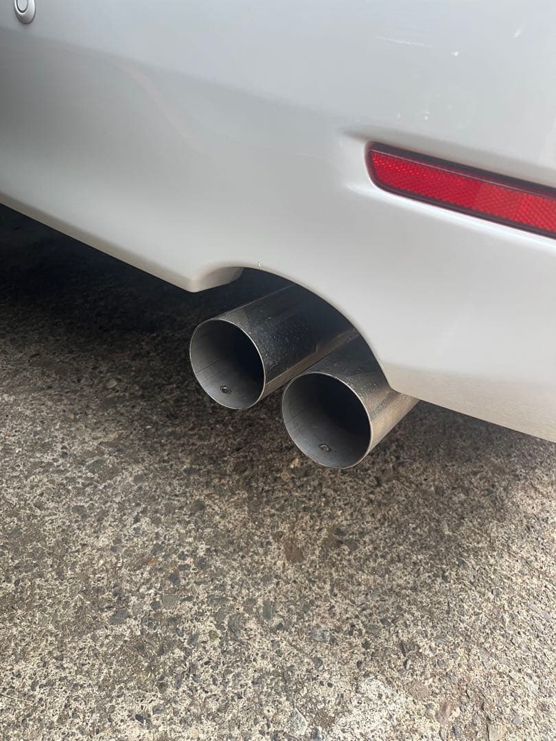 20アルファード 2.4 リアストレート