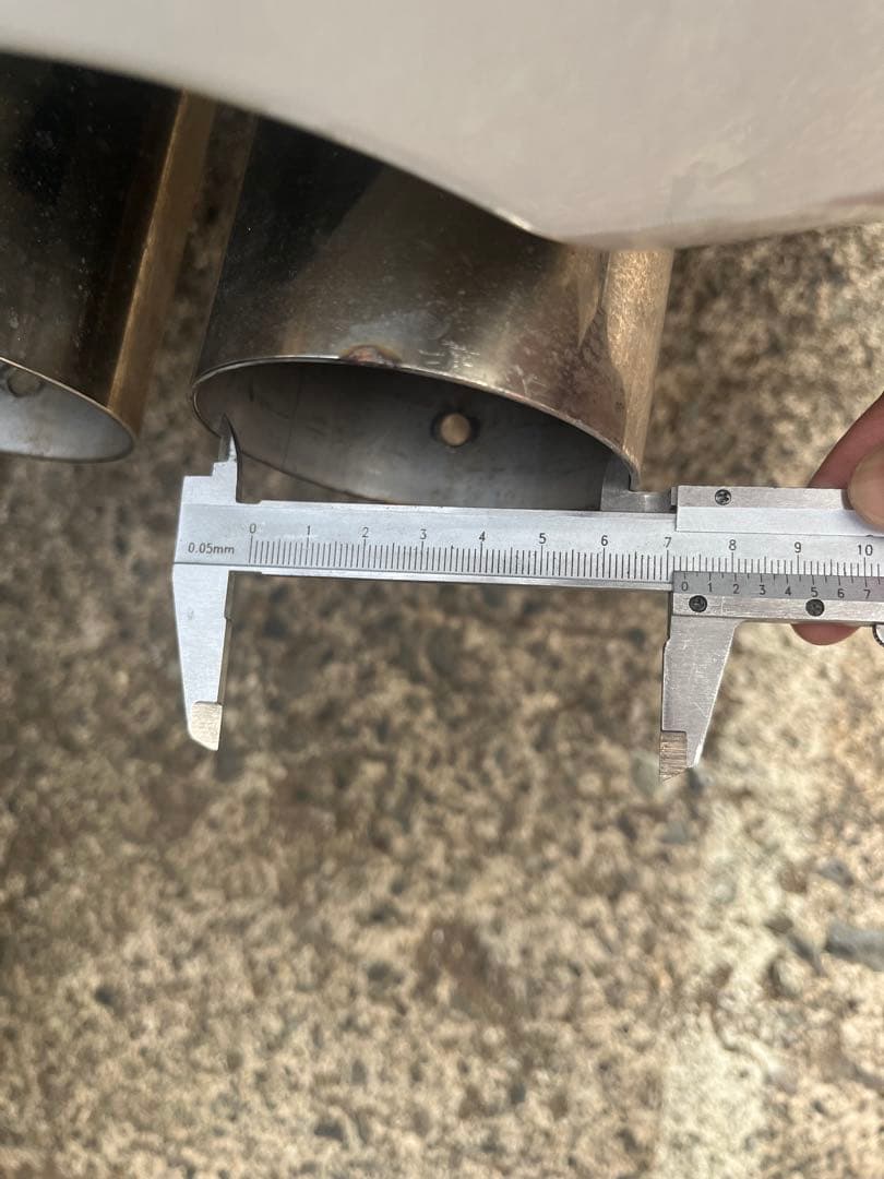 20アルファード 2.4 リアストレート