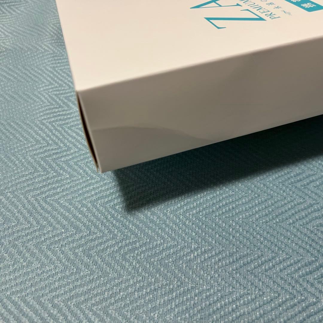 ZARD PREMIUM DISC COLLECTION 携帯用 CDプレーヤー