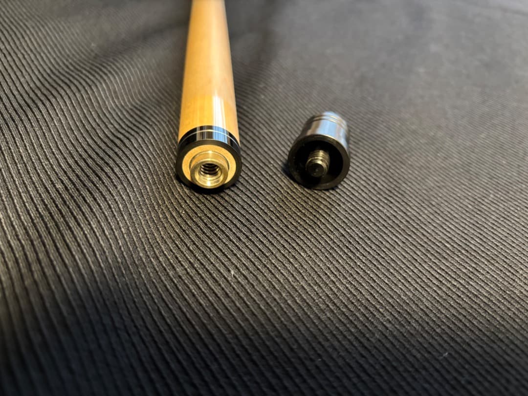 ビリヤード：ポケット用シャフト