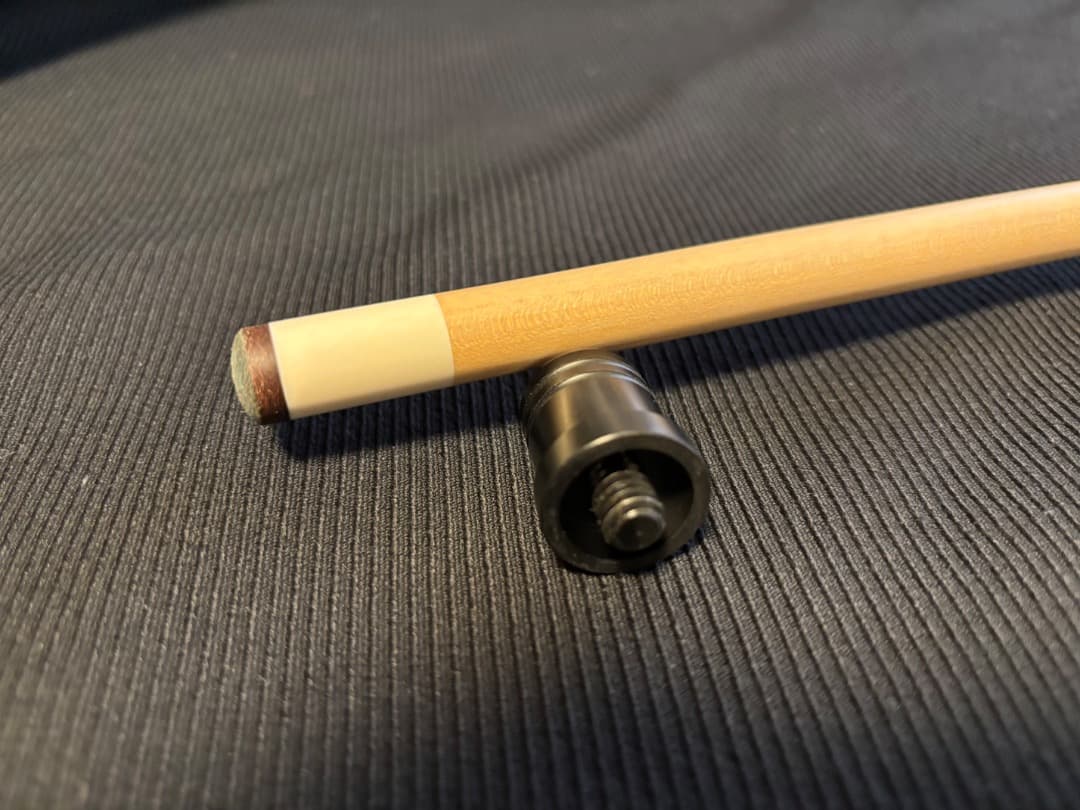 ビリヤード：ポケット用シャフト
