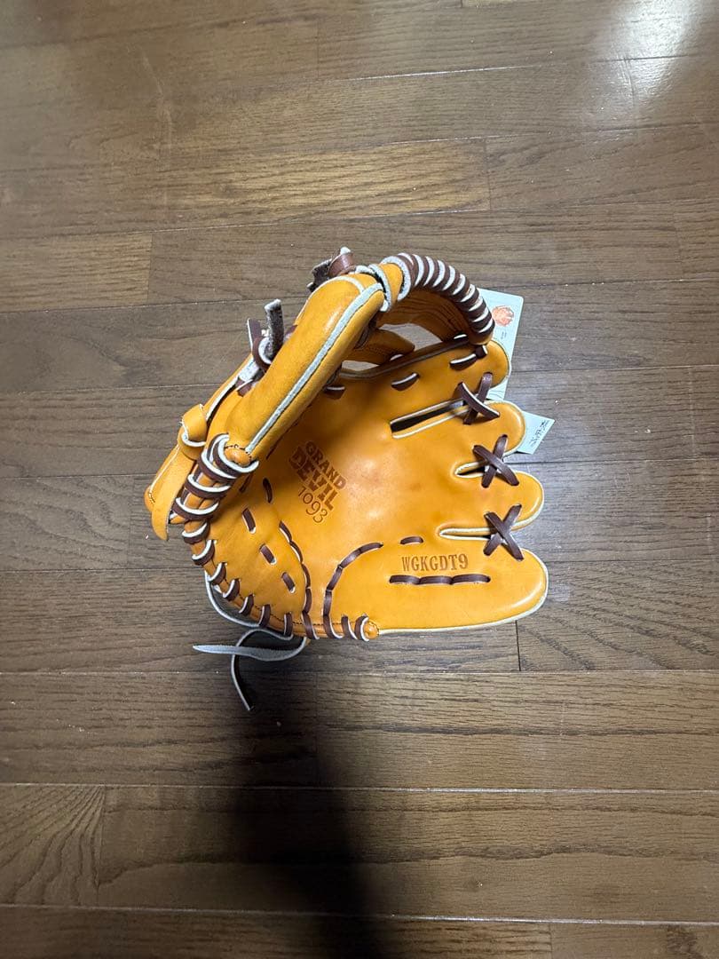 【新品未使用】ワールドペガサス 硬式グローブ トクサンTVモデル 内野手用