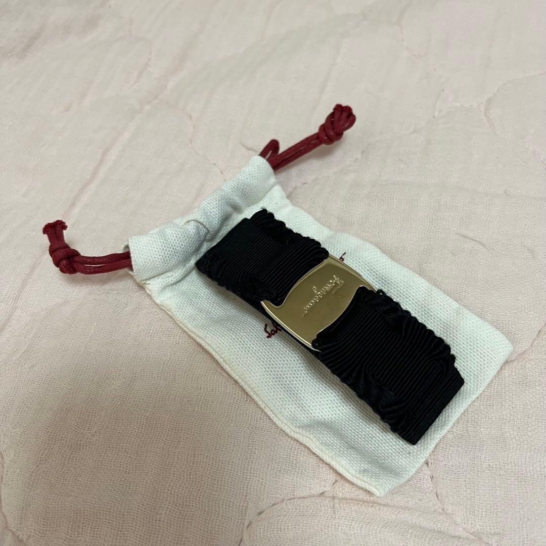 ✧Salvatore Ferragamoフェラガモ　バレッタ　黒✧